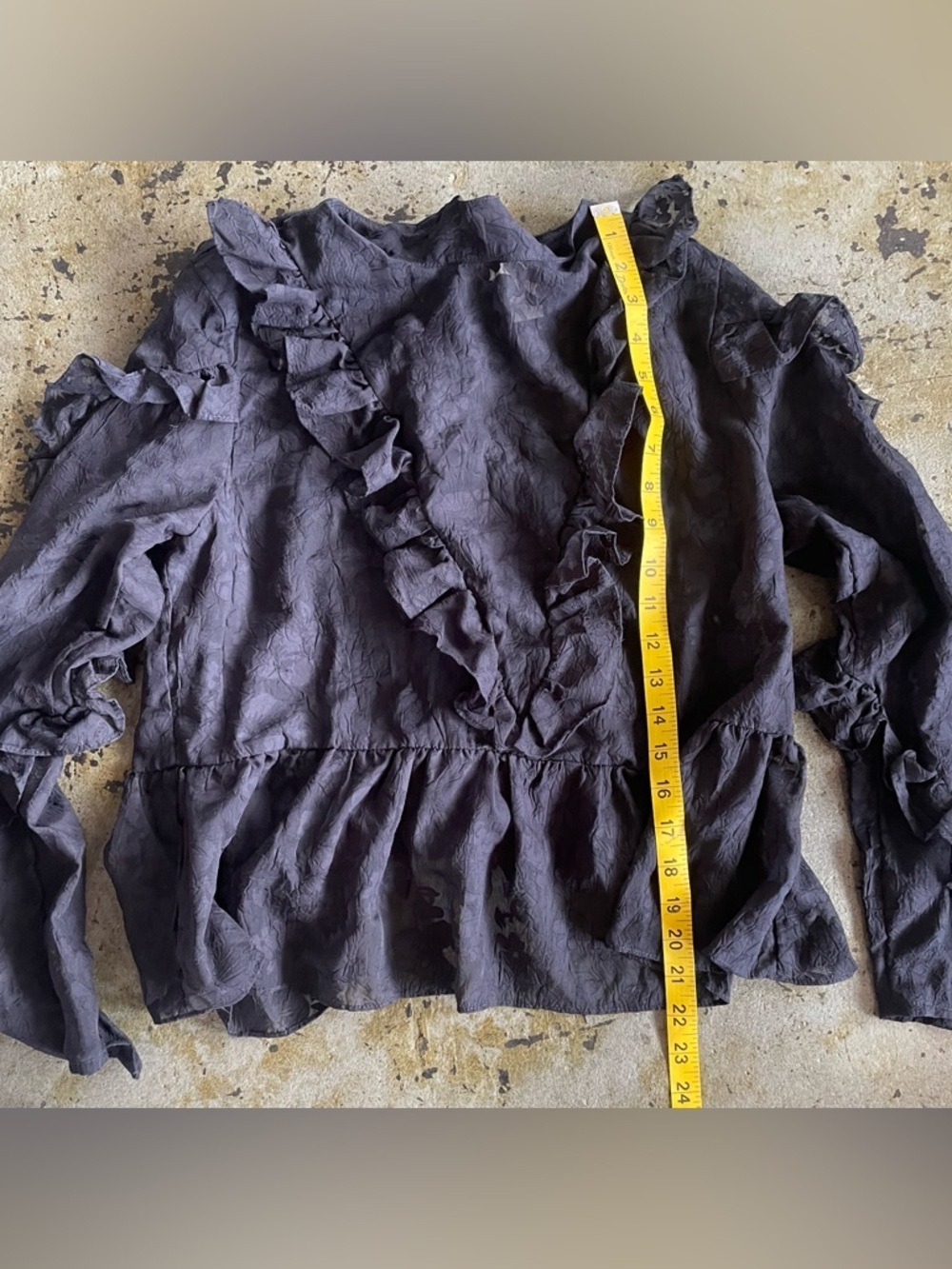 H&M Black Lace Ruffled Jaquard Long Sleeve Feminine Peplum Blouse Size 12 - Picture 3 of 8